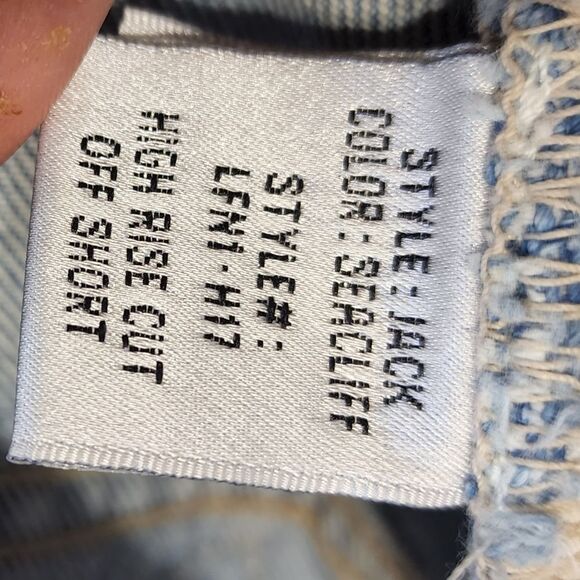 Lovers and Friends High Rise Denim Shorts Seacliff 25 - Picture 8 of 8